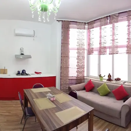 East Apartment Baku Exterior photo