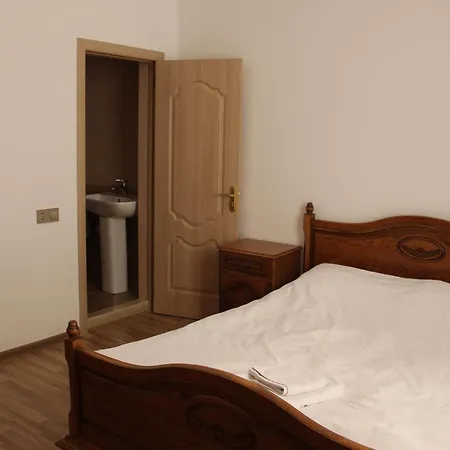 East Apartment Baku Exterior photo