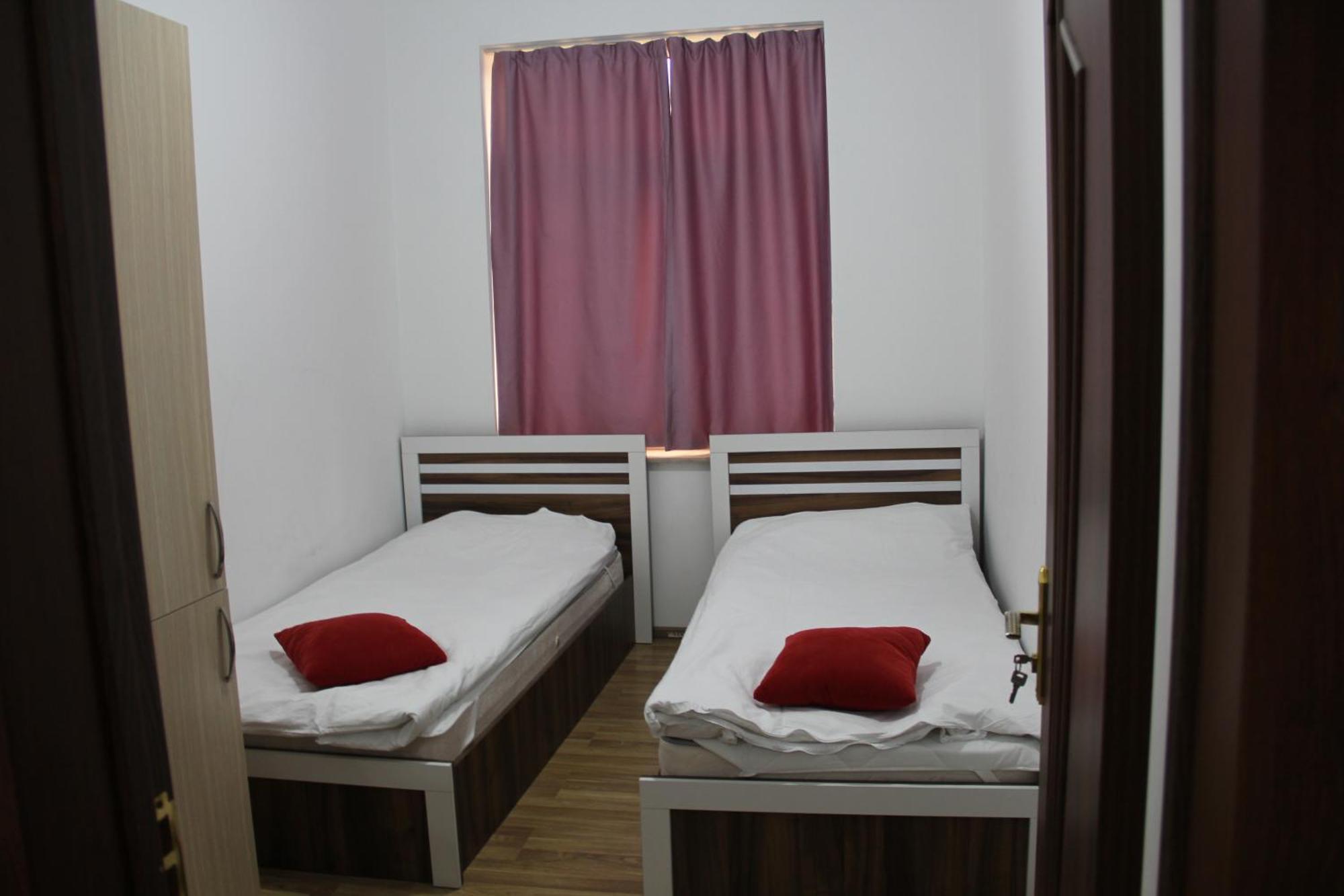 East Apartment *